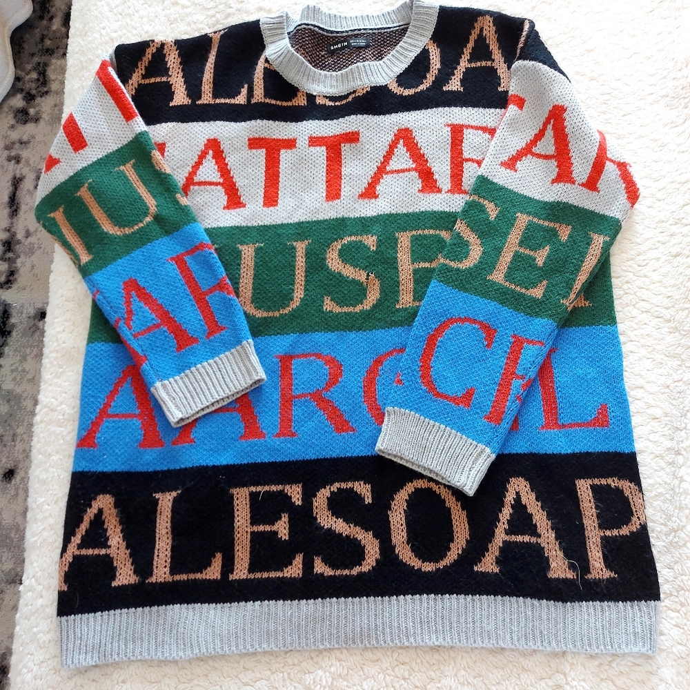Multicolor Graphic Sweater.
